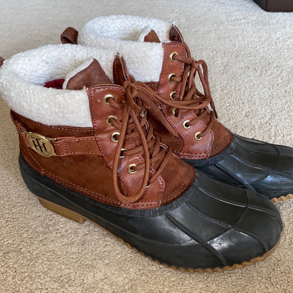 Tommy Hilfiger Duck Boots